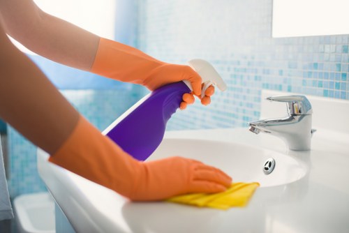 Local upholstery cleaning in N4 improving indoor air quality and furniture hygiene