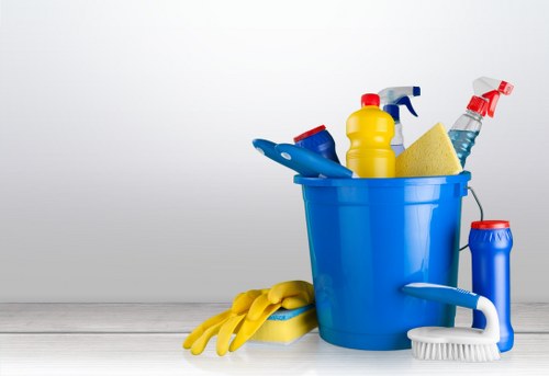 Final inspection-ready end of tenancy cleaning in N4