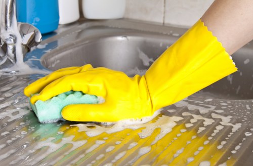 Deep carpet cleaning process restoring fibres and appearance in N4